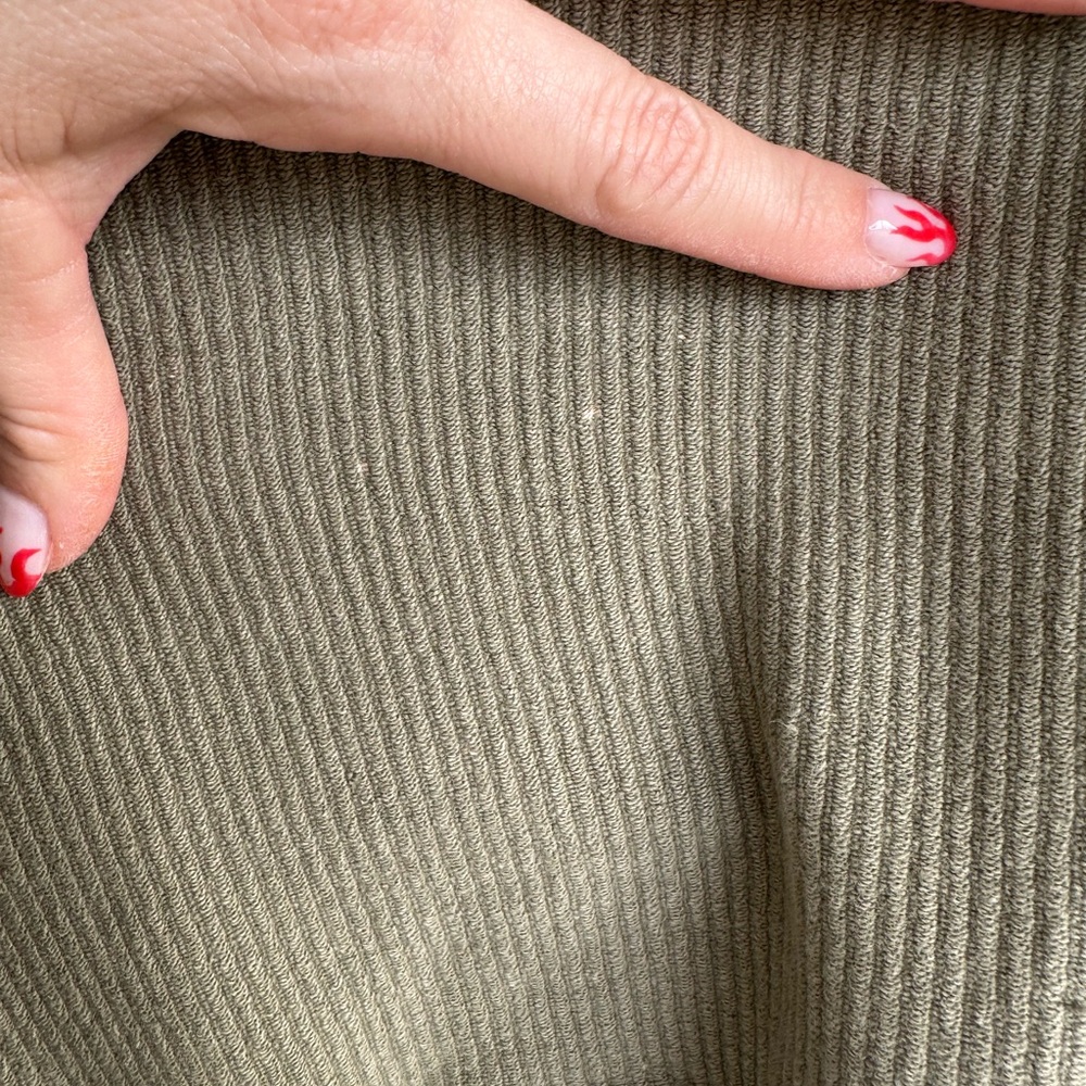 Aerie Olive Green Sweatshirt - Picture 3 of 6